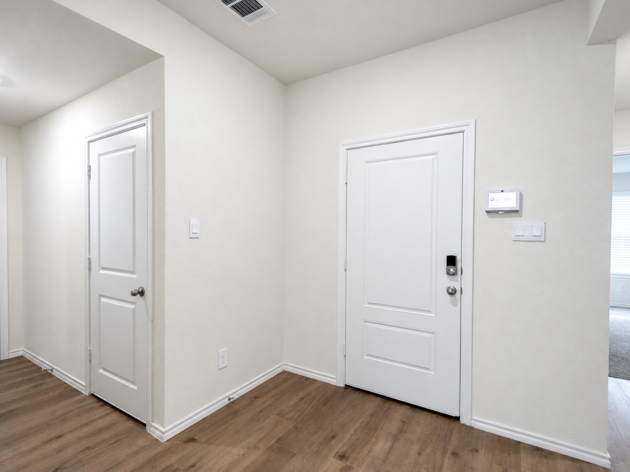 13125 Enclave Pkwy - Photo 5 of 31