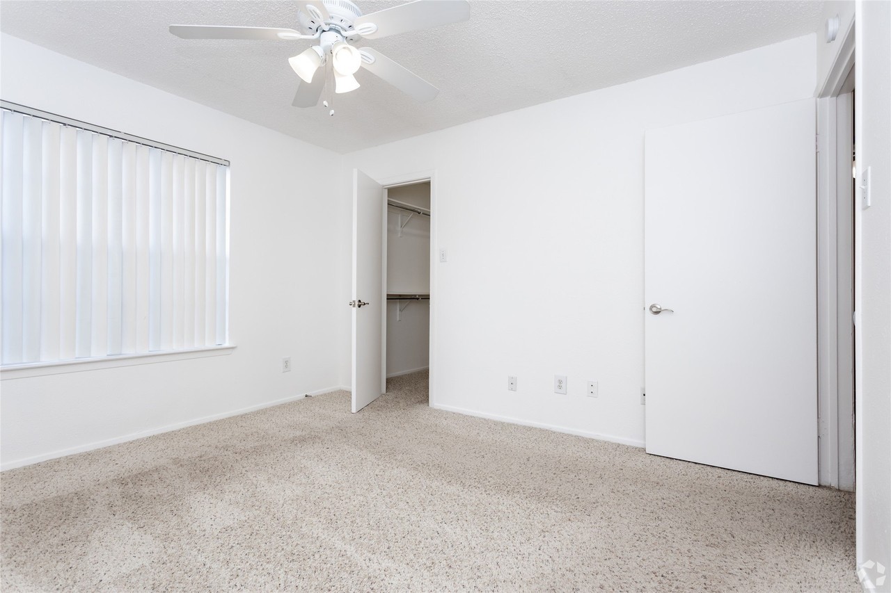 5630 Spring Valley Rd #20A - Photo 4 of 19