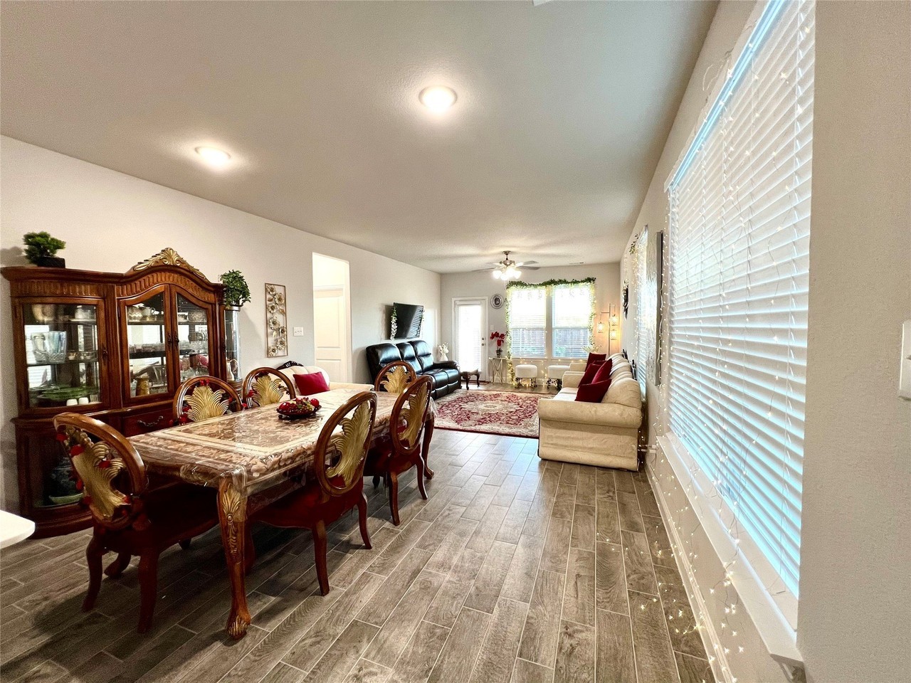 2707 Woodland Ct - Photo 7 of 31