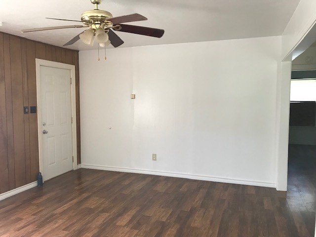 226 Ross Ave - Photo 4 of 13