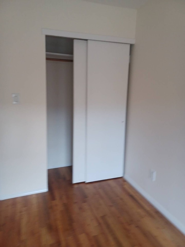 15642 79th St #1 - Photo 7 of 9