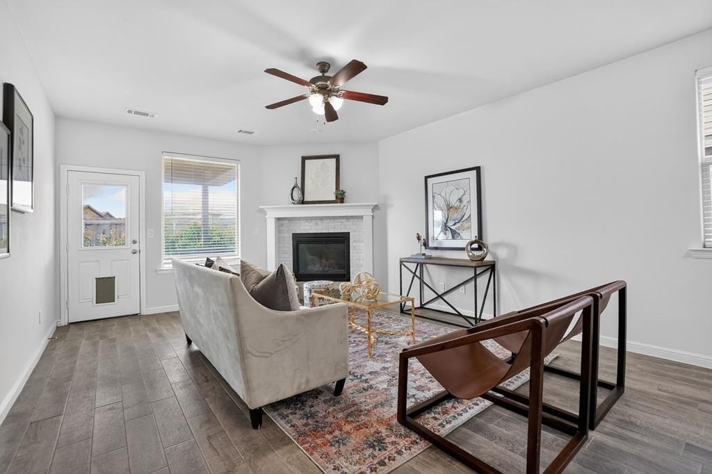 1316 Santa Clara Dr - Photo 6 of 32