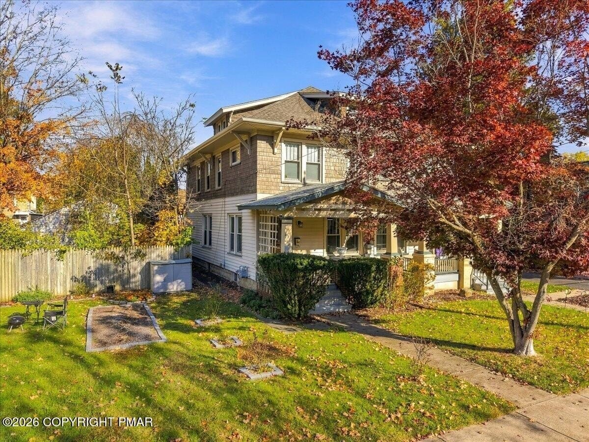 626 Bryant St - Photo 2 of 32