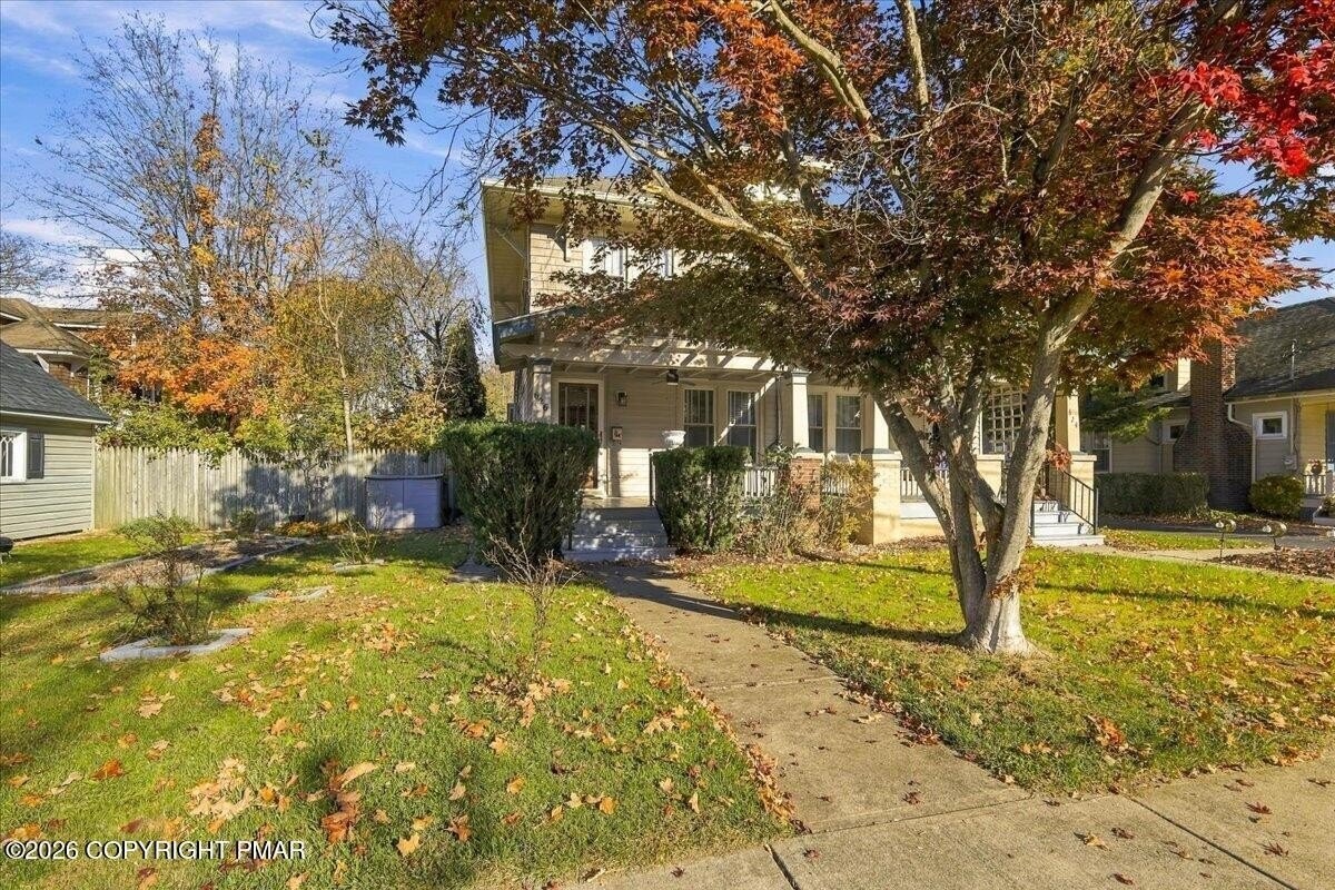 626 Bryant St - Photo 3 of 32