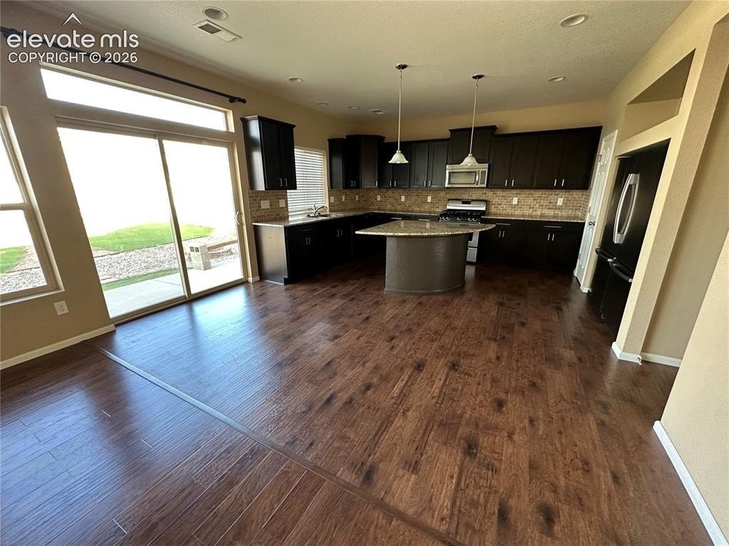 8184 Campground Dr - Photo 3 of 15