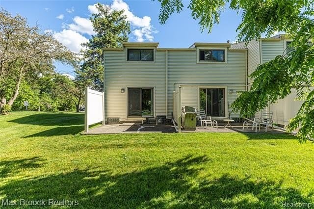 1669 Wimbledon Dr - Photo 6 of 28