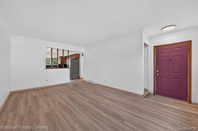 28715 Little Mack Ave - Photo 3 of 10