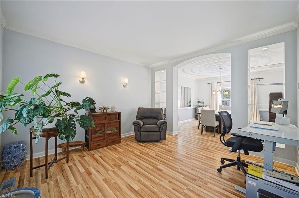 1888 Capel Manor Way - Photo 6 of 43
