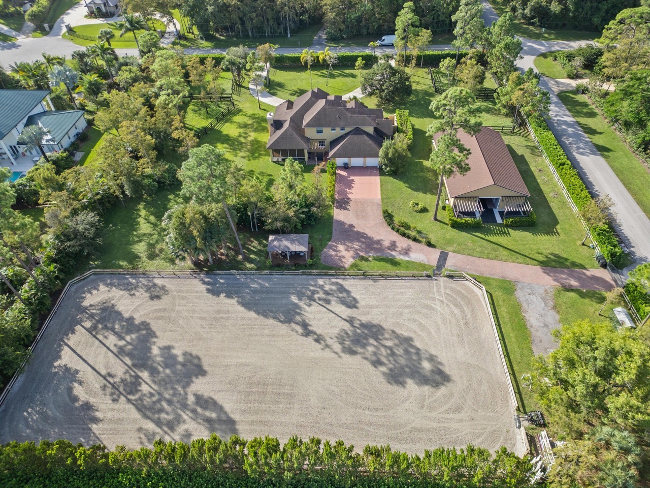 14407 Halter Rd #BARN - Photo 2 of 22