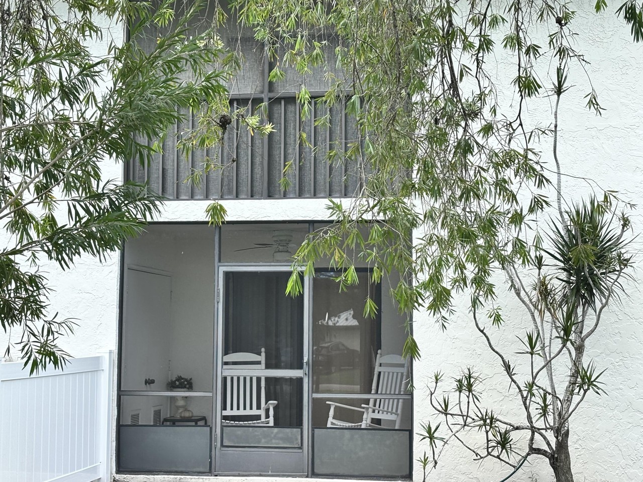 2061 Nw 21st Ter #101 - Photo 4 of 19