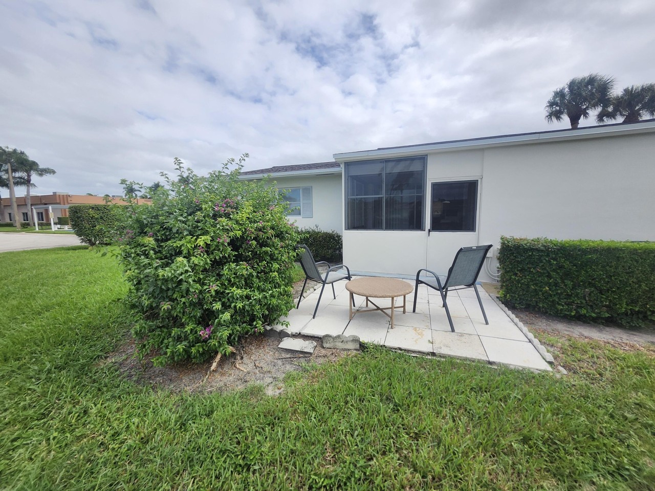 2667 Dudley Dr E #H - Photo 7 of 12