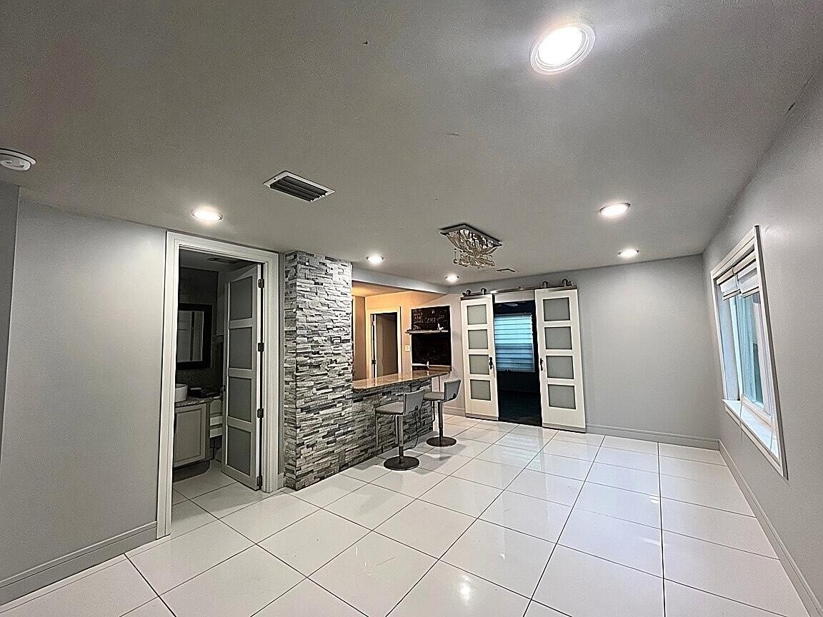 354 Tangerine Dr - Photo 3 of 19