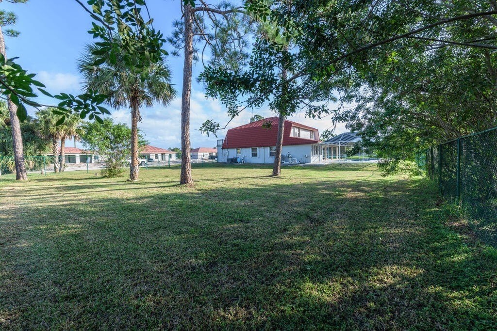 1250 Sw San Antonio Ave - Photo 7 of 48