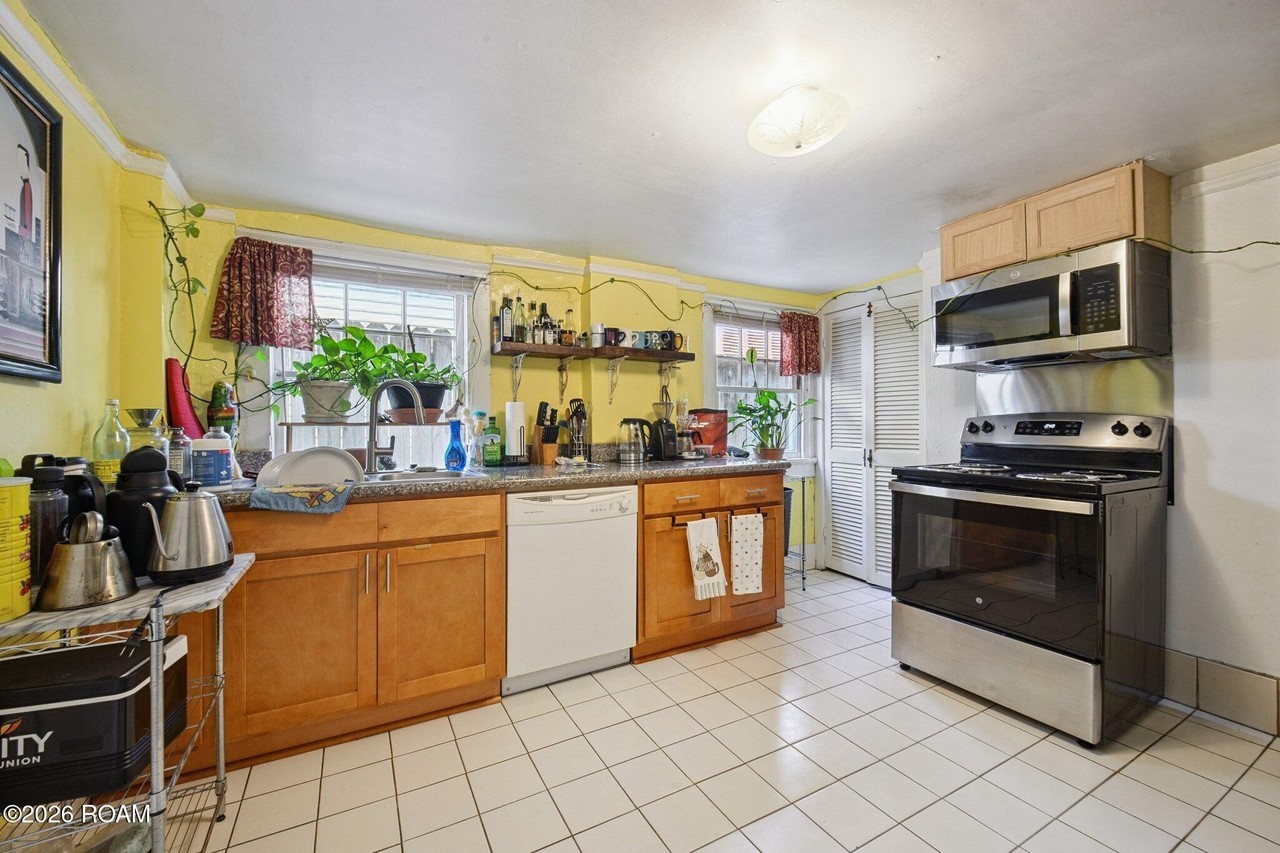 816 Burdette St - Photo 6 of 13