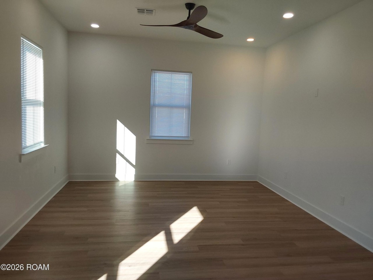 6621 N Rampart St - Photo 3 of 44