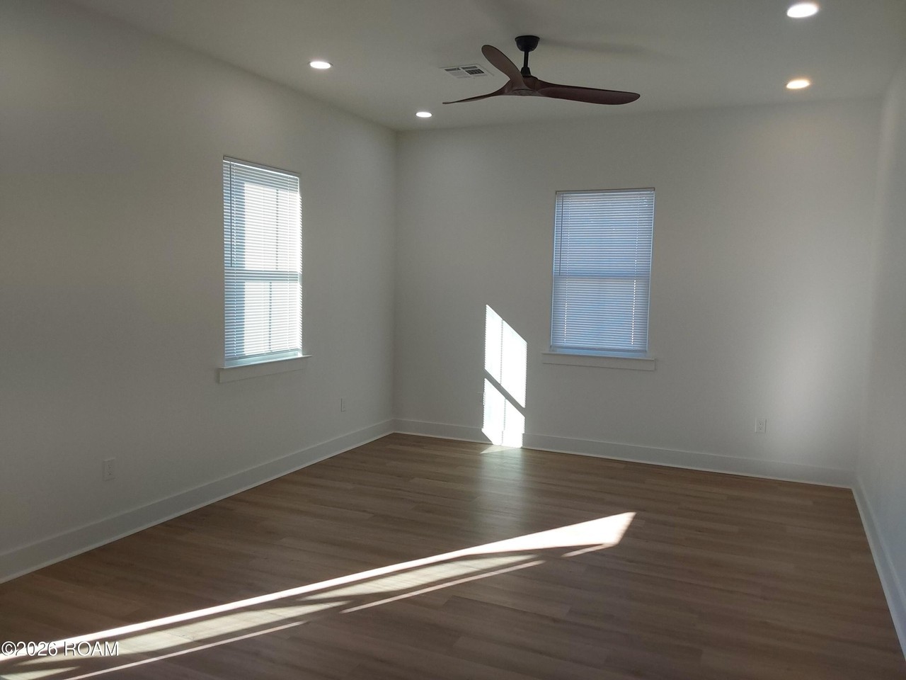 6621 N Rampart St - Photo 4 of 44