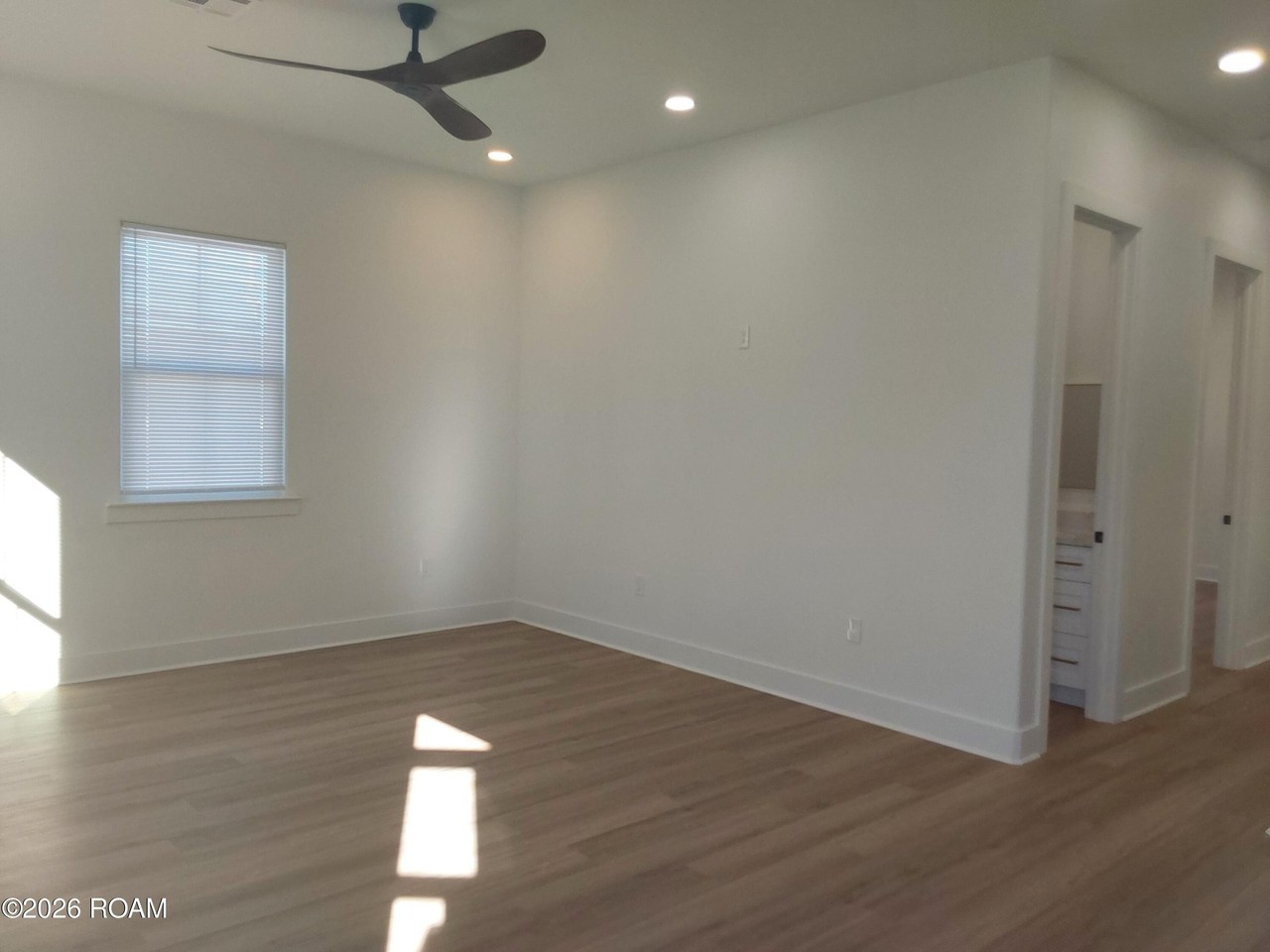 6621 N Rampart St - Photo 5 of 44