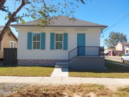 featured image of 950 Mehle St