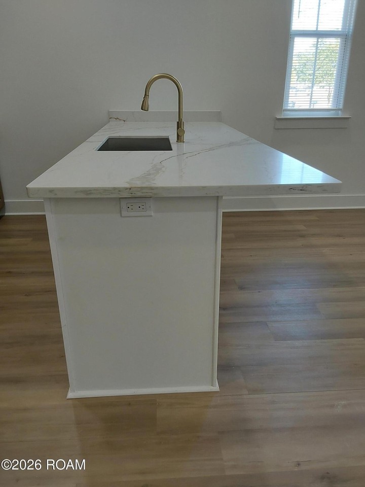 950 Mehle St - Photo 7 of 34