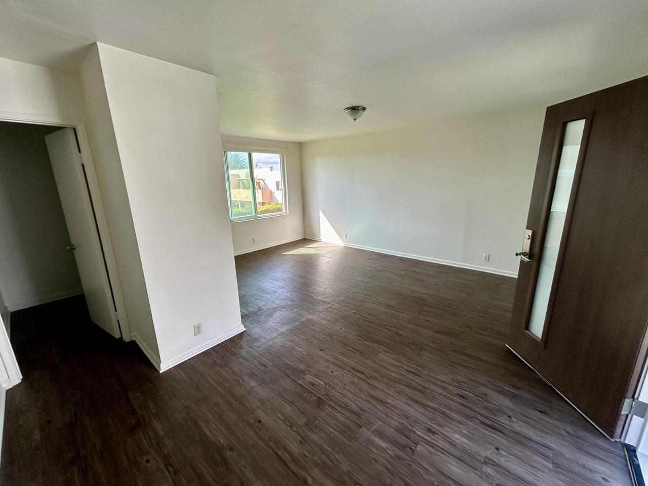 47 Ocean View Ave #12 - Photo 5 of 11