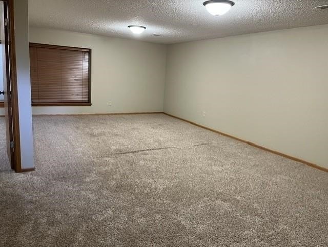 6504 W Oneil St - Photo 7 of 9