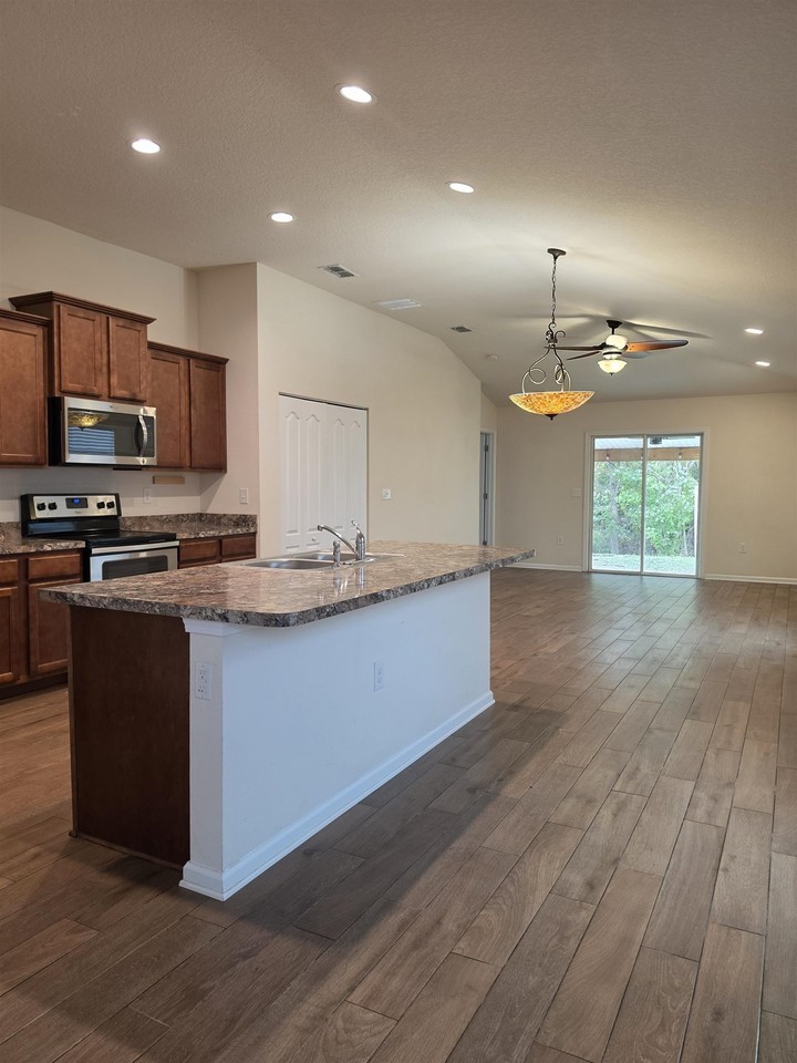 132 Ashby Landing Way - Photo 4 of 23