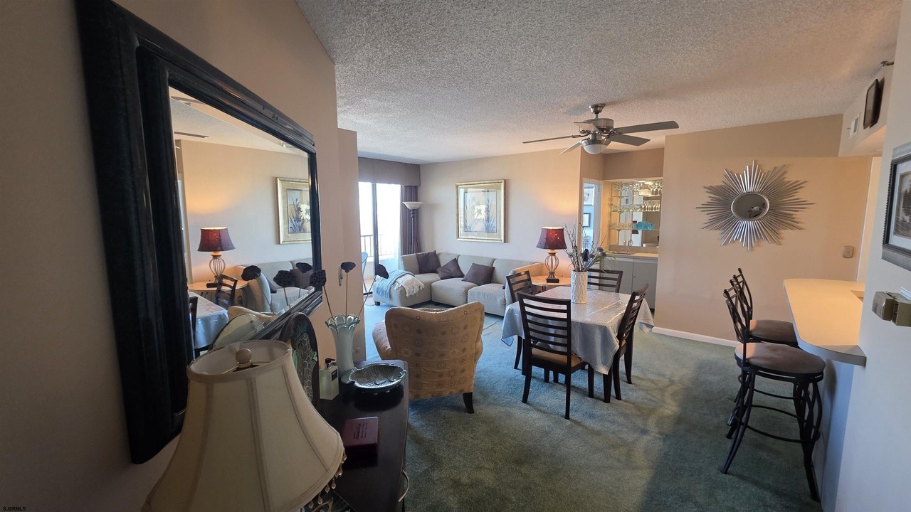 3851 Boardwalk #2509 - Photo 5 of 27