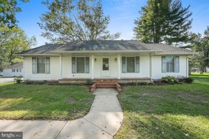 featured image of 845 W Evens Rd