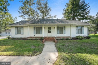 845 W Evens Rd - Photo 1 of 1