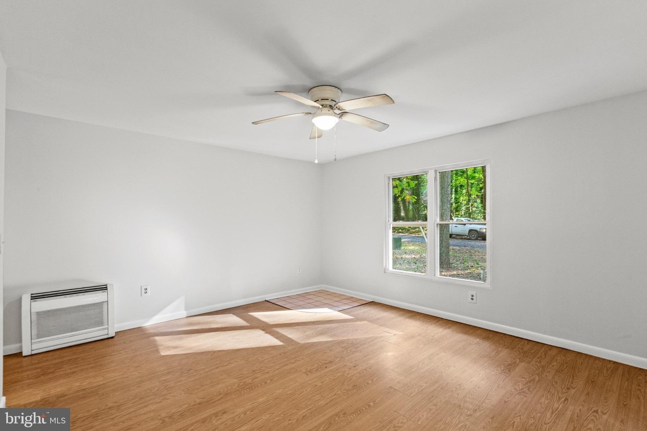 308 Gray Dr - Photo 5 of 30