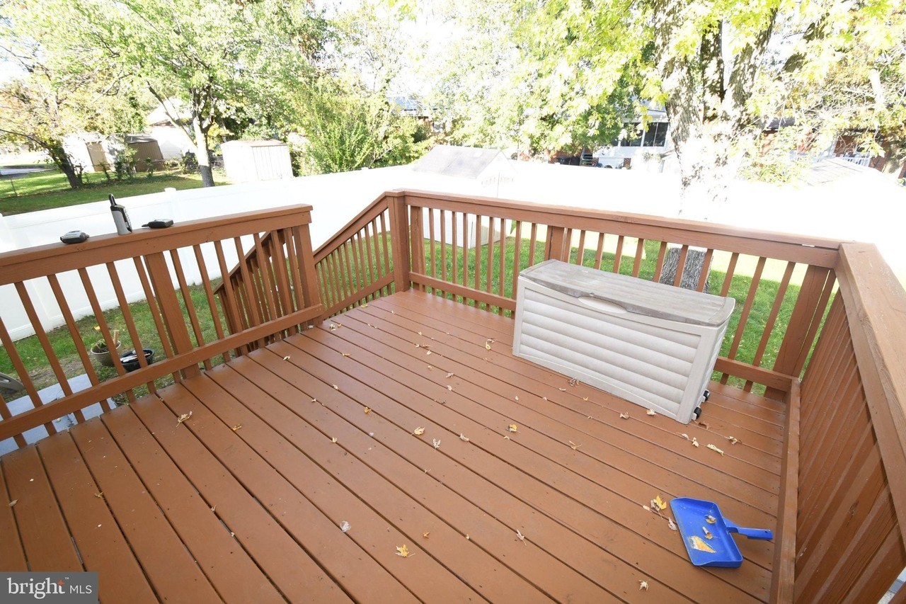4104 Saint Clair Pl - Photo 4 of 21