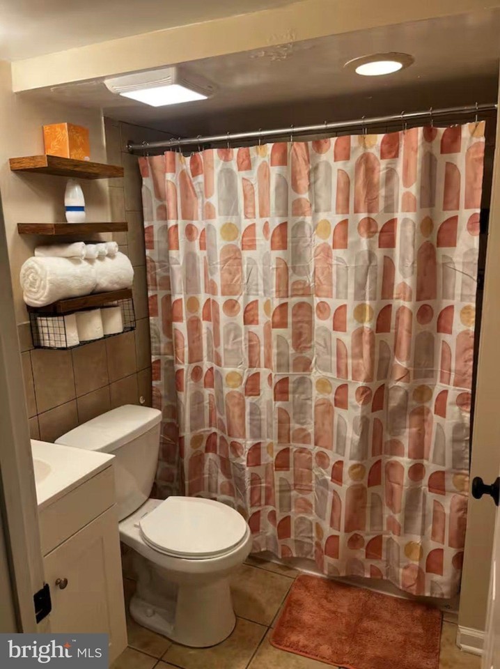 2208 Vermont Ave #BS - Photo 5 of 9