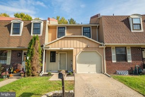 featured image of 887 Clover Pl