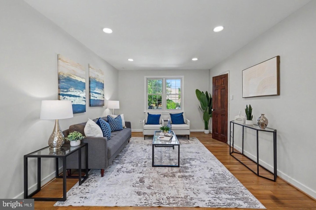 3203 Commonwealth Ave #C - Photo 4 of 39