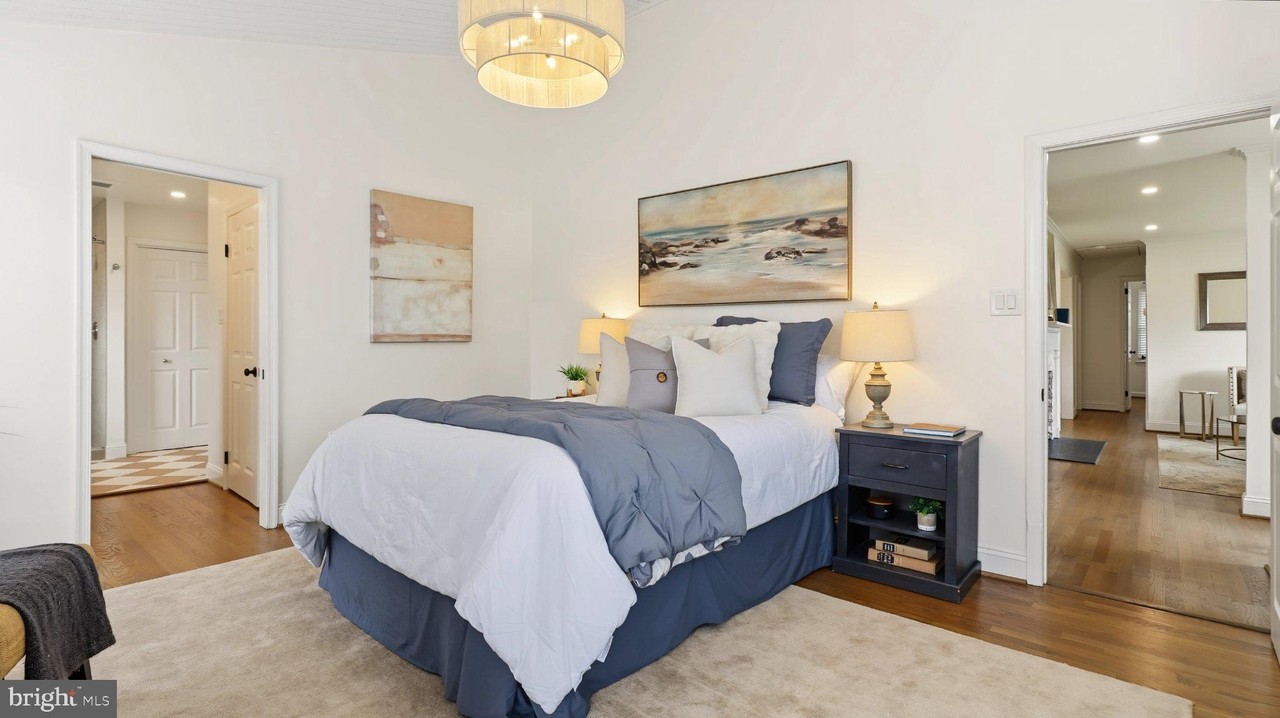 1514 Shenandoah Rd - Photo 3 of 50