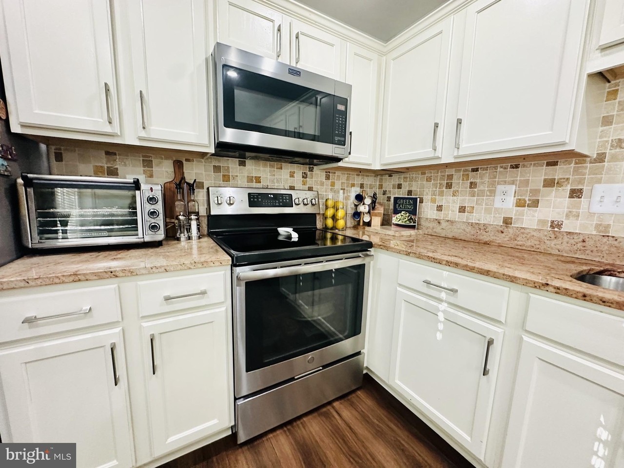 8214 Winstead Pl #101 - Photo 4 of 14