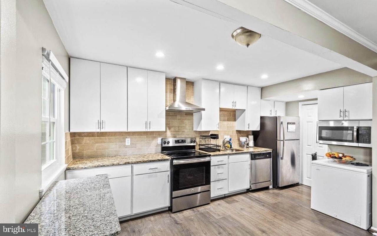 3493 Cranmer Mews - Photo 4 of 11