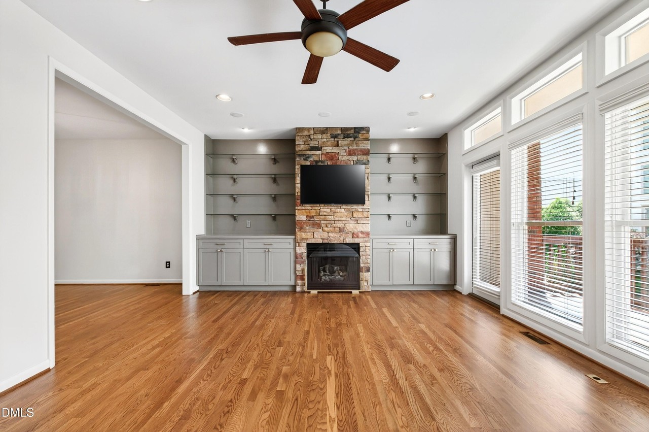 803 The Village Cir - Photo 6 of 38