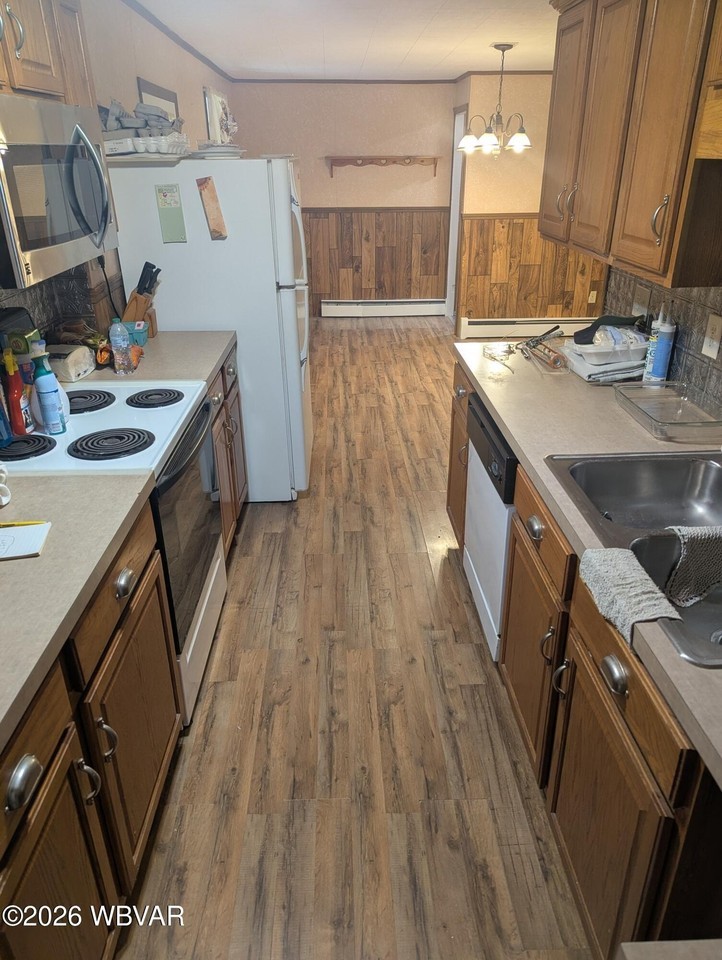 247 Owens Ln - Photo 6 of 34