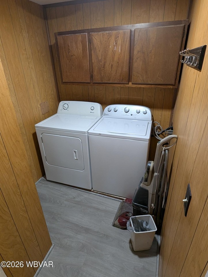 247 Owens Ln - Photo 7 of 34