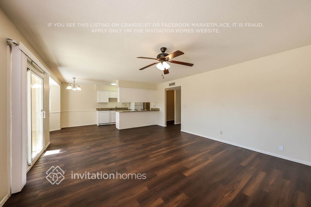 401 E Morrow Dr - Photo 4 of 17