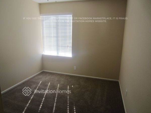 17022 Woodhill St - Photo 6 of 9