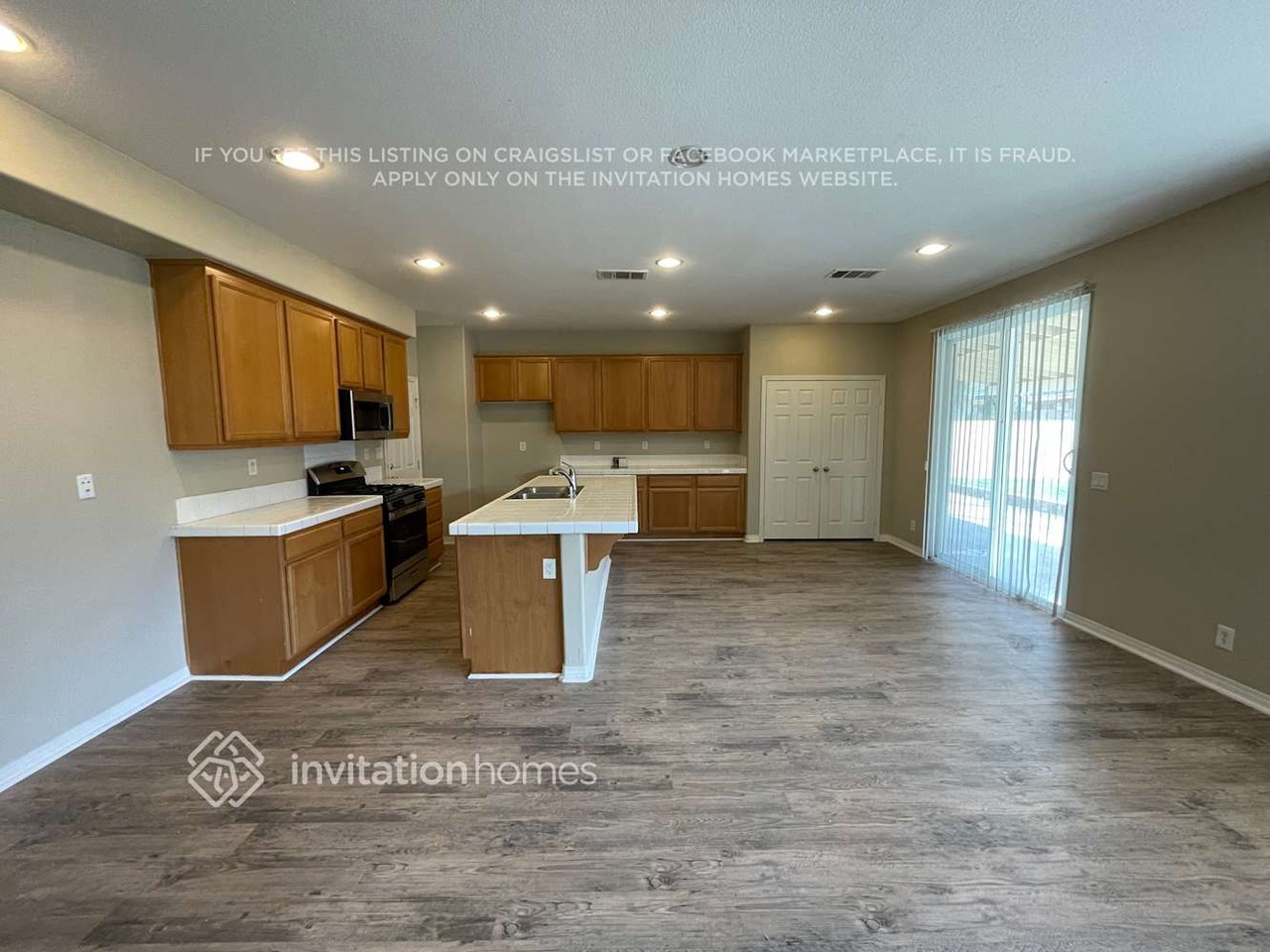43656 Grandpark Ave - Photo 4 of 13