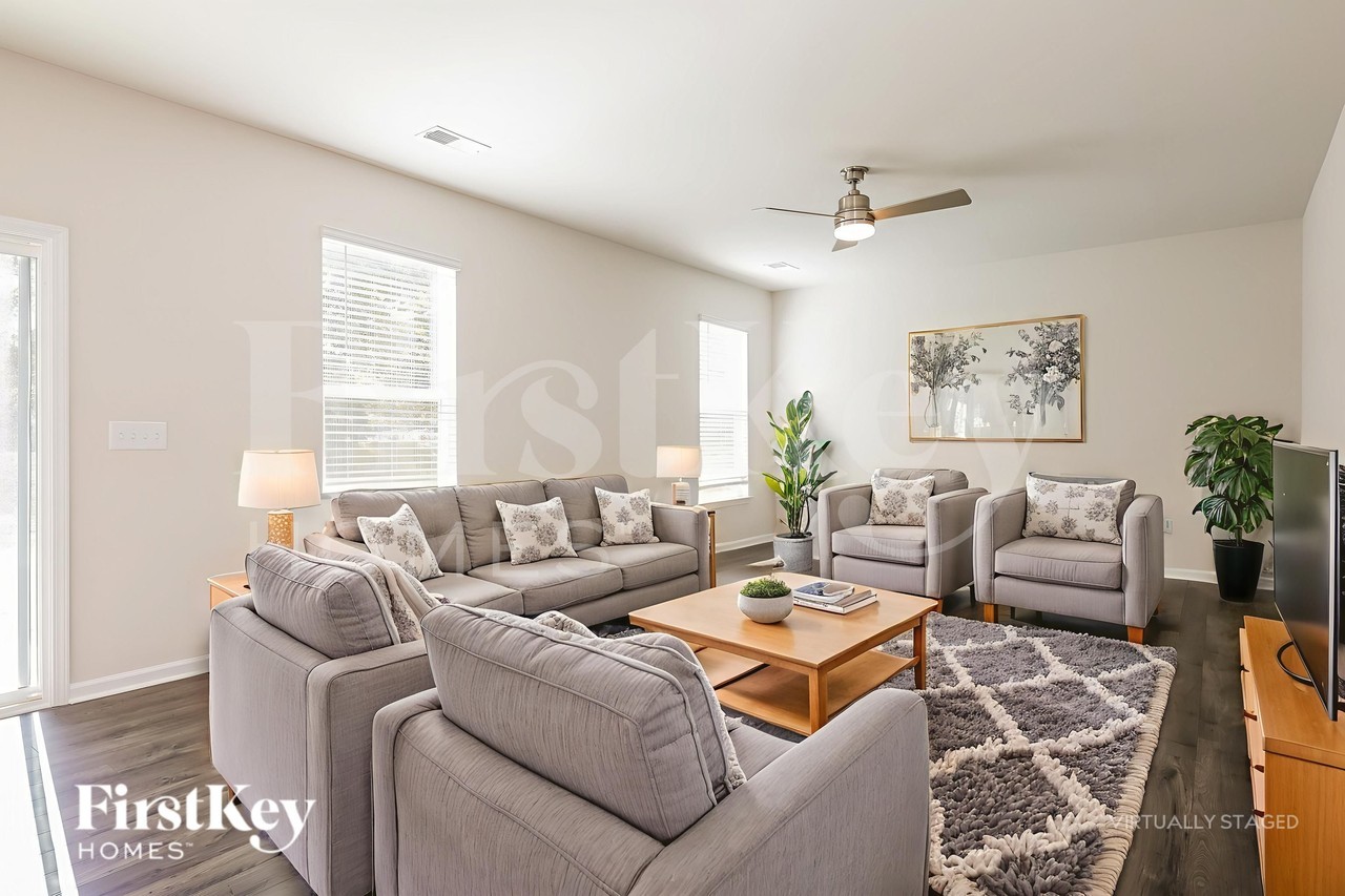 1201 Mission Hill Ln - Photo 4 of 19