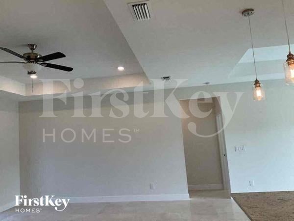 1729 Nw 11th Pl - Photo 2 of 10