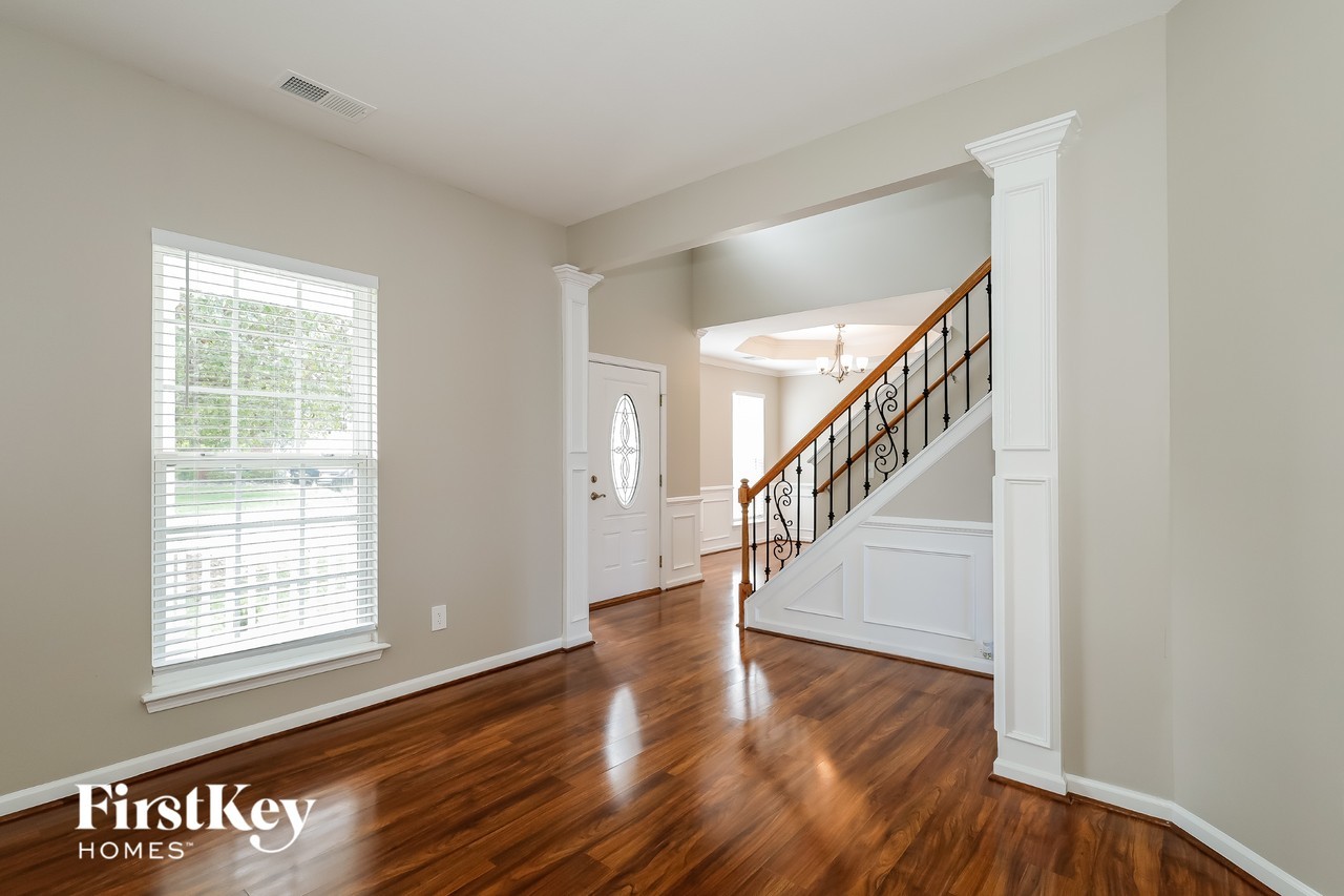 16051 Stuarts Draft Ct - Photo 4 of 15