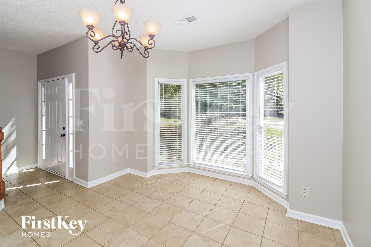 3791 Seasons Dr Nw - Photo 6 of 15