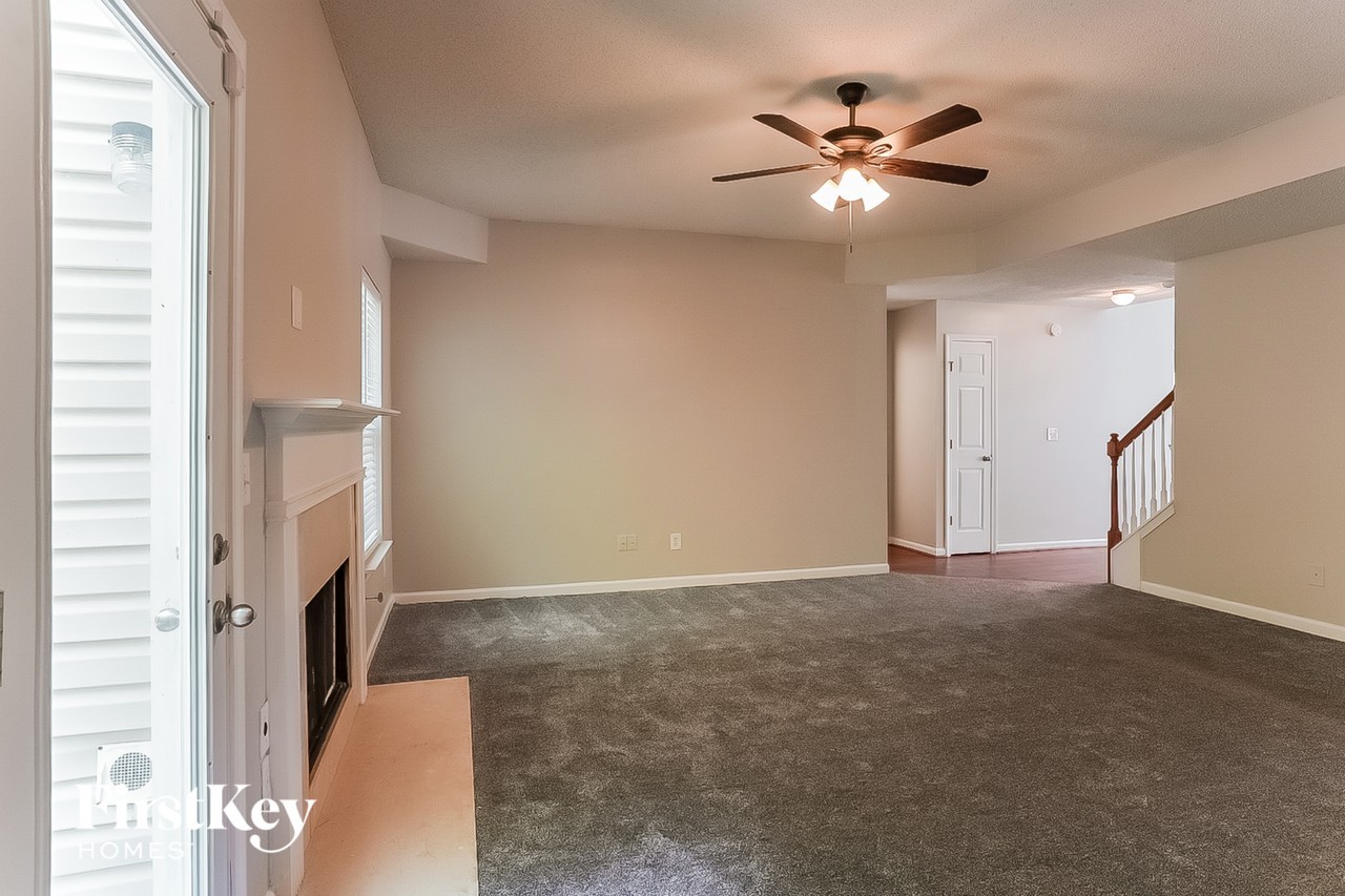 4250 N Braves Cir - Photo 3 of 15