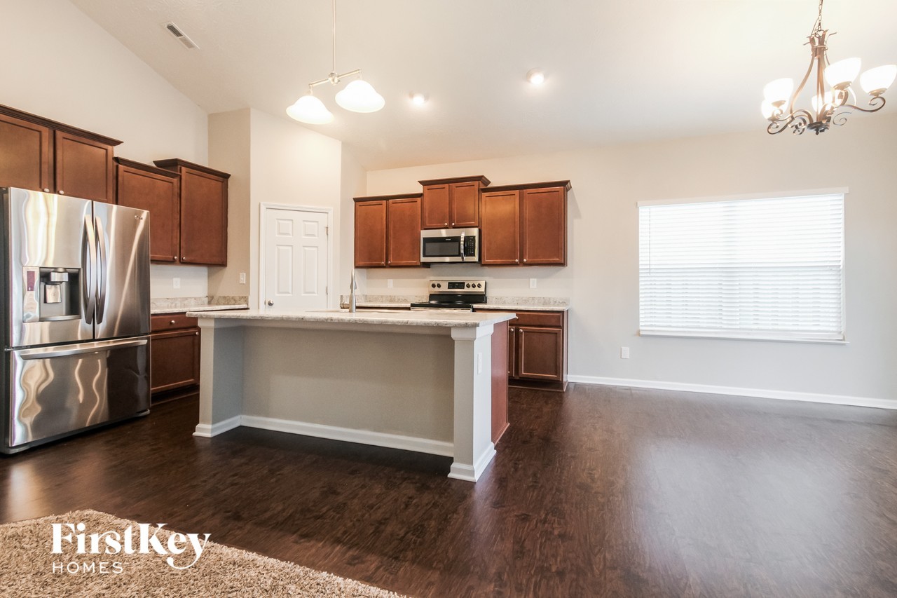 2527 Sungold Trl - Photo 6 of 15