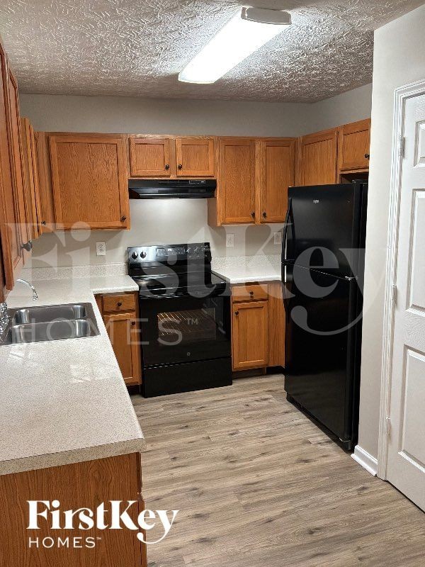 112 Cobblestone Dr - Photo 7 of 12